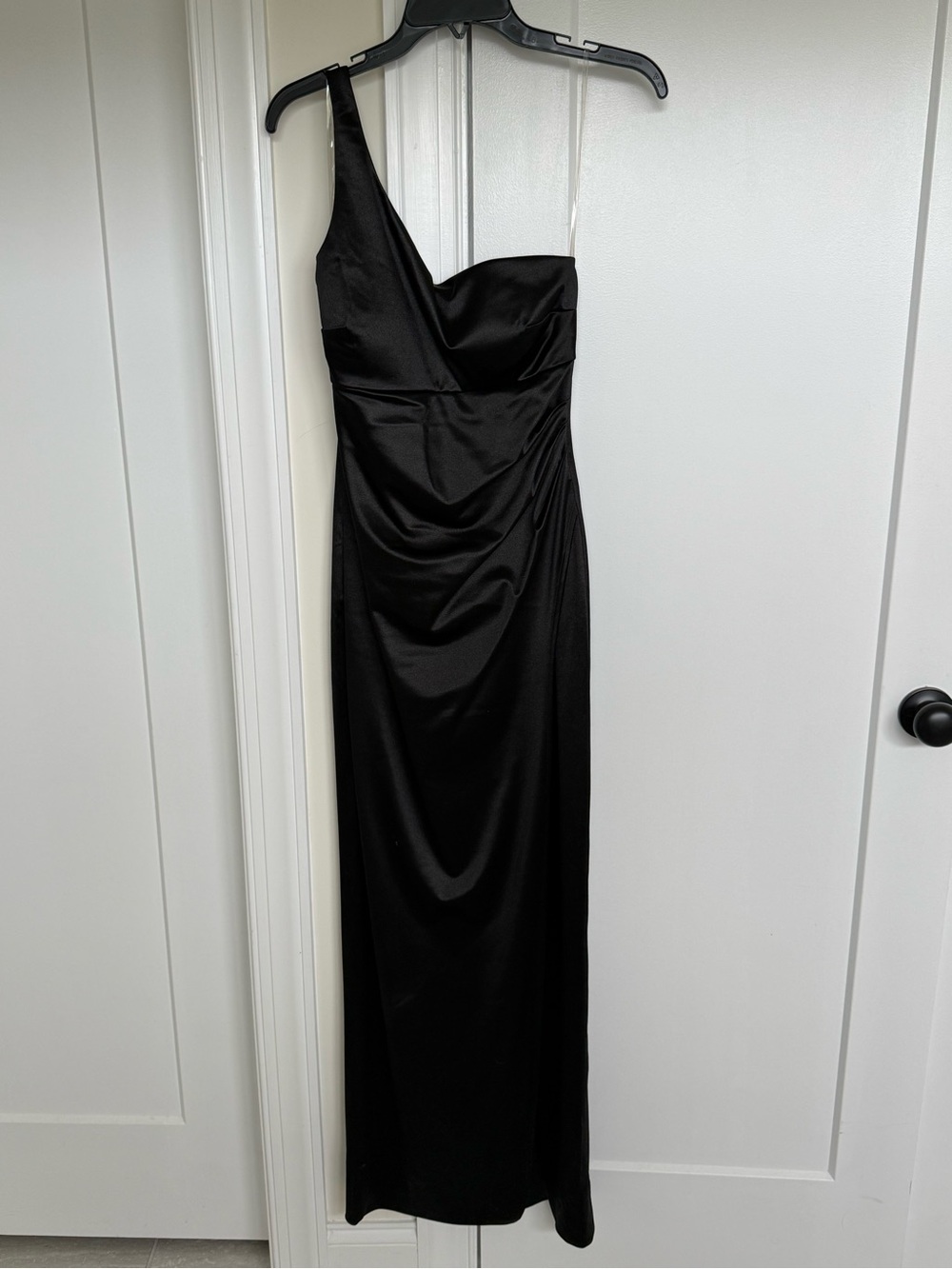 One-Shoulder Black Maxi Dress